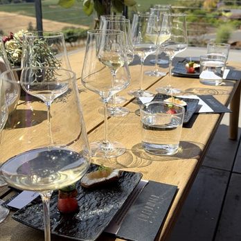 LucidWild Estate - Wineries Near Me - Dundee, Oregon LucidWild Estate - Wineries Near Me - Dundee, Oregon