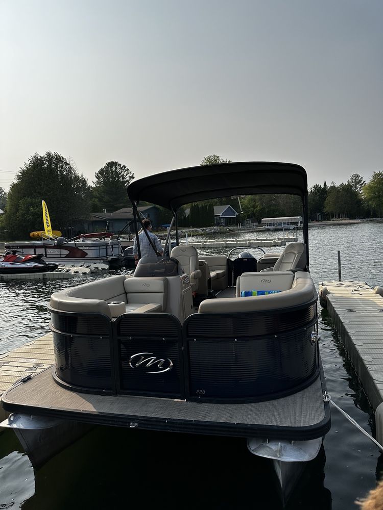 Summertime Rentals Logo