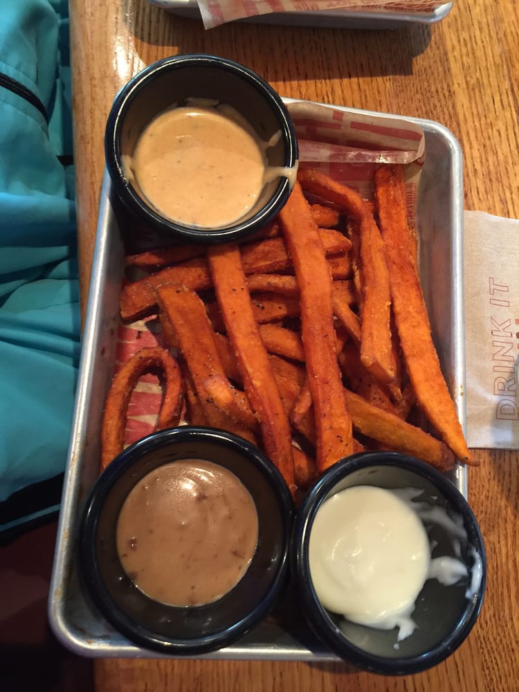 APPLEBEE’S CLOSED 40 Photos & 69 Reviews 130 Perimeter Center Pl