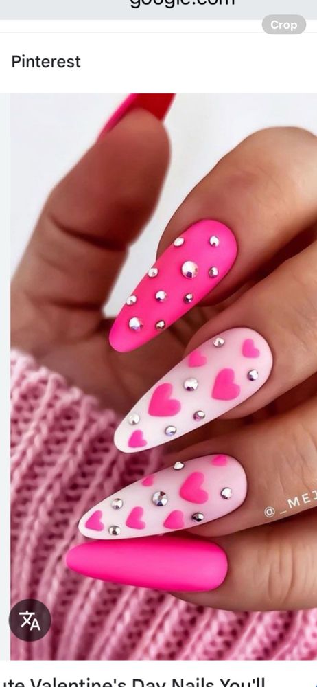 Dream Nail & Spa Logo