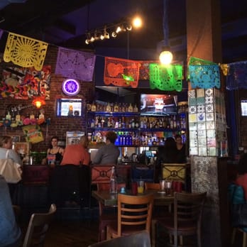 Burrito Bar - Fun and lively atmosphere - Mexican Near Me - Brooklyn, New York
