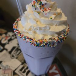 The Cup Coffeehouse - Tweedle Dee Milkshake