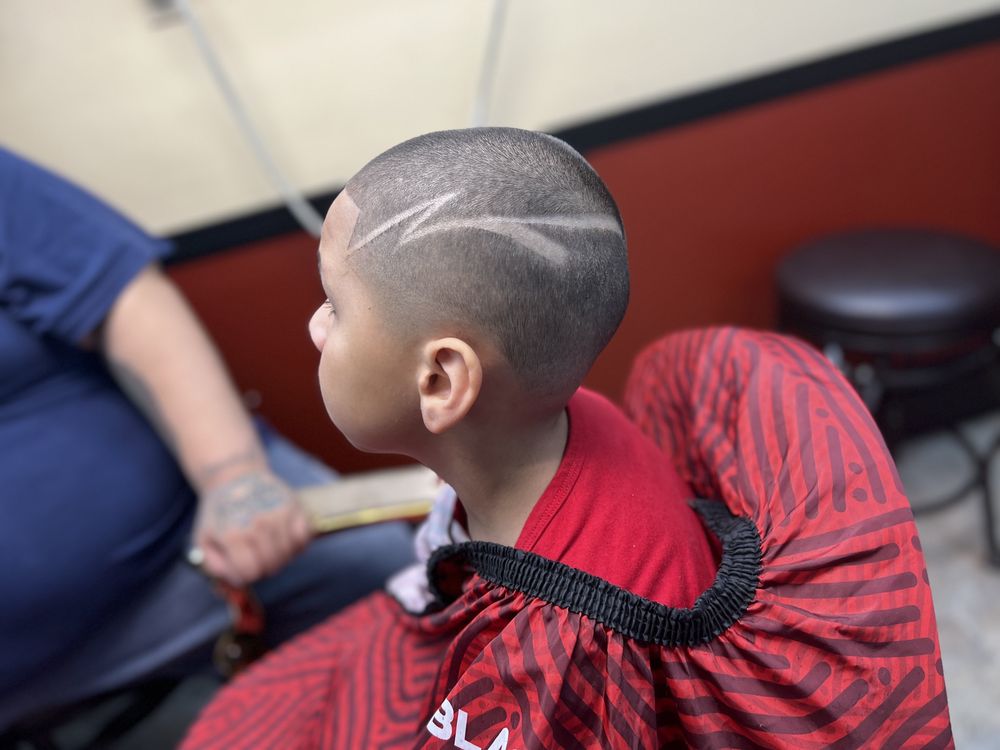 Vazquez Brothers Barbershop Logo
