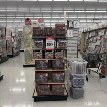 Hobby Lobby - Arts & Crafts Near Me - Capitol Heights, Maryland
