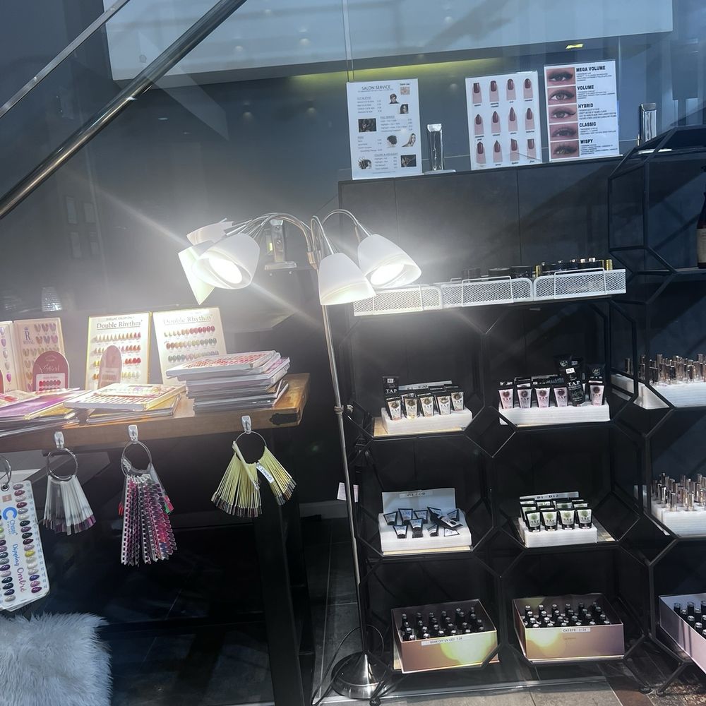 Executive Nails & Spa Vintage - Choices choices! Nail colors! - Nail Salons Near Me - Houston, Texas