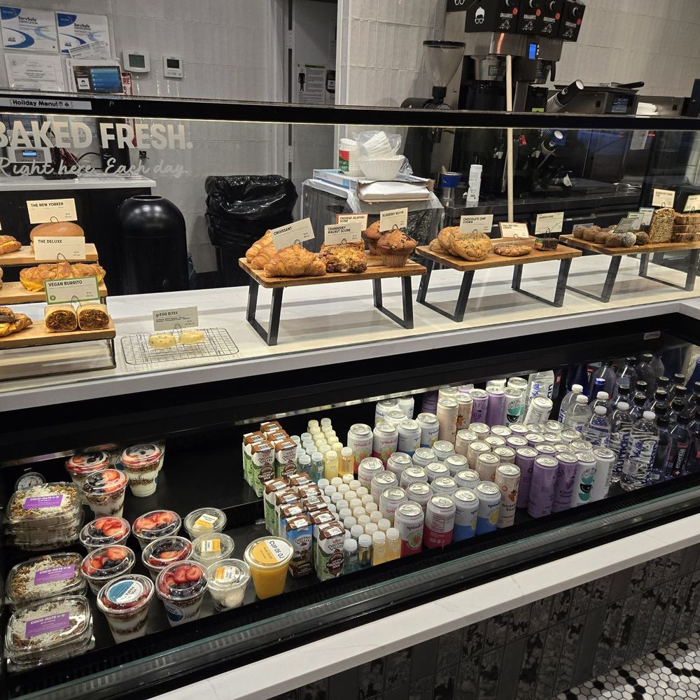 Gregorys Coffee - Coffee & Tea Near Me - Summit, New Jersey