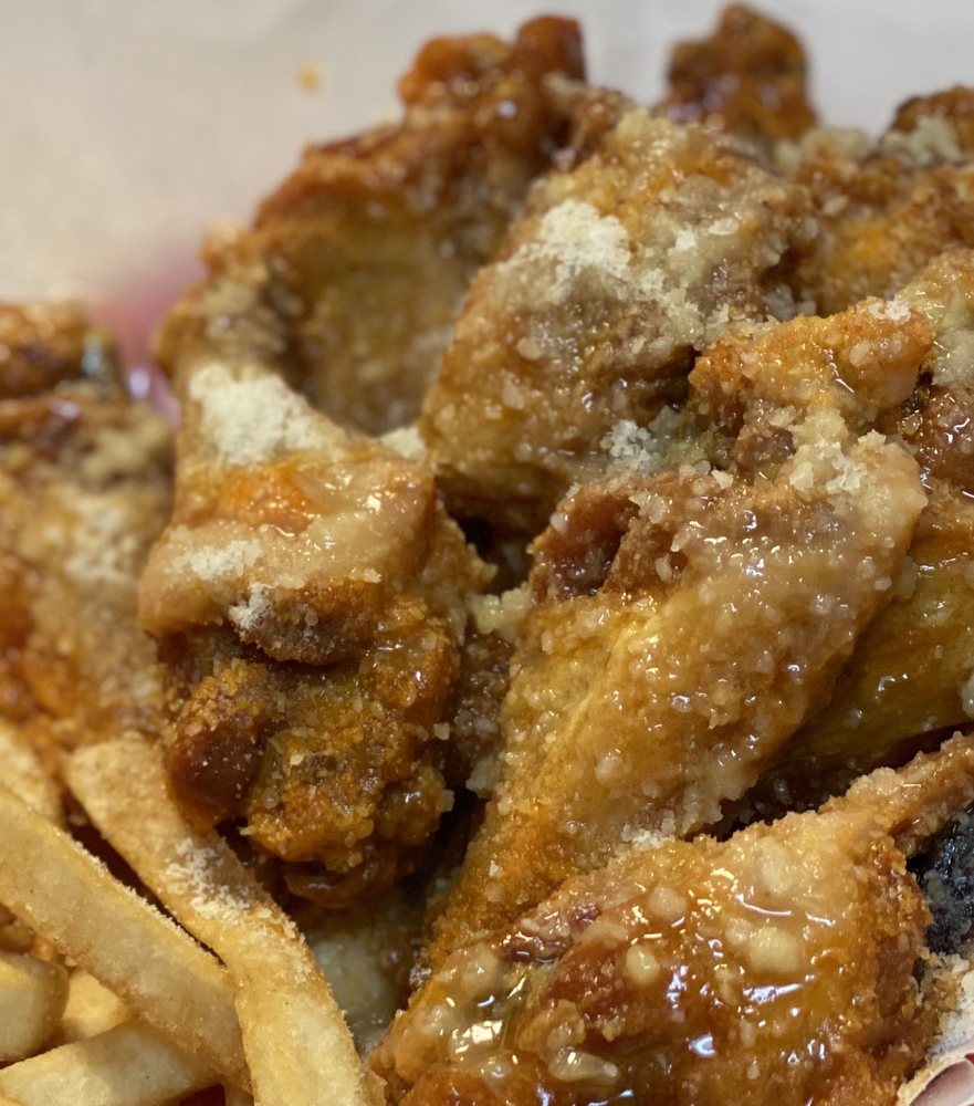 WINGS & THINGS TOO Updated September 2024 31 Photos & 47 Reviews