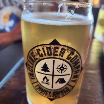Incline Cider House - Having one more cider before the closure of the taproom at this address. - Cideries Near Me - Tacoma, Washington Incline Cider House - Having one more cider before the closure of the taproom at this address. - Cideries Near Me - Tacoma, Washington