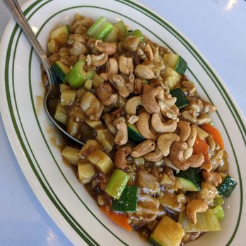 Hunan Restaurant - Cashew chicken - Chinese Near Me - Concord, California
