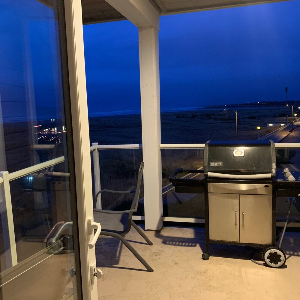 Seaside Vacation Homes - Even a gas barbecue with a view! - Vacation Rentals Near Me - Seaside, Oregon Seaside Vacation Homes - Even a gas barbecue with a view! - Vacation Rentals Near Me - Seaside, Oregon