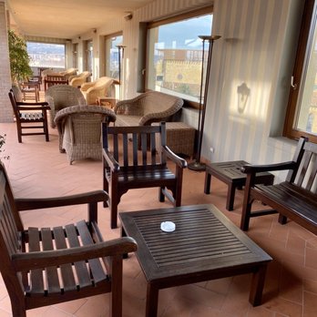 B Roof - The rooftop patio with views of Florence - B Roof Restaurant and Bar at the Grand Hotel Baglioni - Tuscan Near Me - Florence, FI B Roof - The rooftop patio with views of Florence - B Roof Restaurant and Bar at the Grand Hotel Baglioni - Tuscan Near Me - Florence, FI
