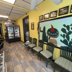 Vargas Mexican Food - Waiting area for to go
