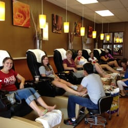 Hollywood Nails & Spa - Well Come To Hollywood Nails