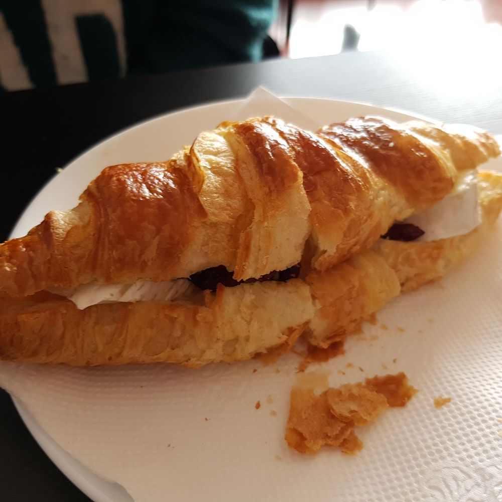Caffeine - Brie and cranberry - Coffee & Tea Near Me - Toronto, Ontario Caffeine - Brie and cranberry - Coffee & Tea Near Me - Toronto, Ontario