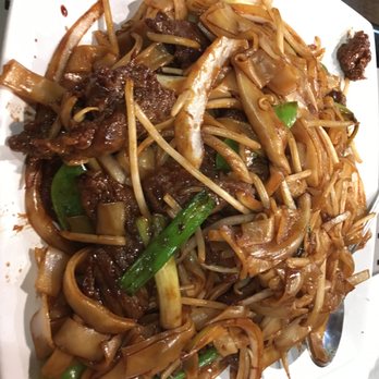 Pearl River Chinese Restaurant - Beef Chow Fun $10.95 - June 2022 - Chinese Near Me - San Jose, California Pearl River Chinese Restaurant - Beef Chow Fun $10.95 - June 2022 - Chinese Near Me - San Jose, California