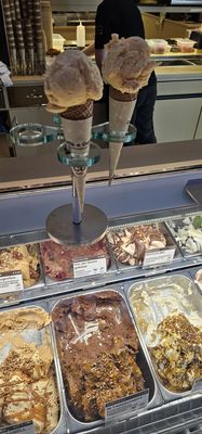 Caffè e Gelato by null
