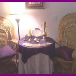 Psychic Spa - Reading room
