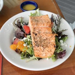 Eagle Grille and Millers Dockside - Salmon Salad
