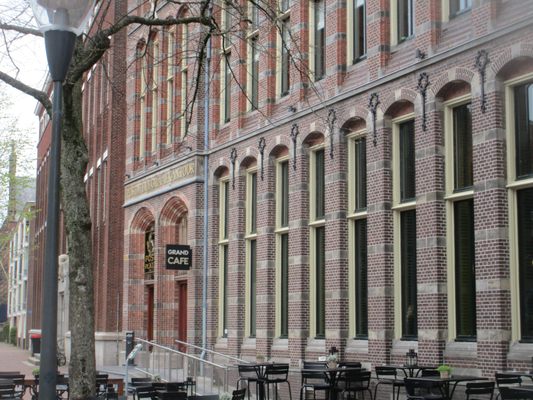 Post-Plaza Hotel & Grand Café by null