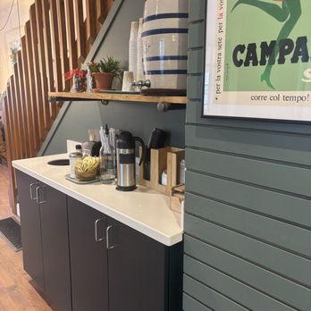Hydra Coffeehouse - Coffee & Tea Near Me - Rochester, New York