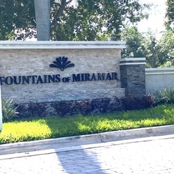 Fountains of Miramar - Entrance