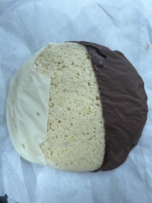 Carlucci's Bakery by null