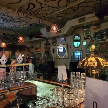 Cashmere Cricket - Bar area - New American Near Me - Cuyahoga Falls, Ohio