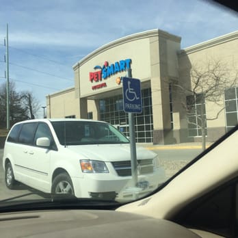 PetSmart - Pet Groomers Near Me - Clive, Iowa PetSmart - Pet Groomers Near Me - Clive, Iowa
