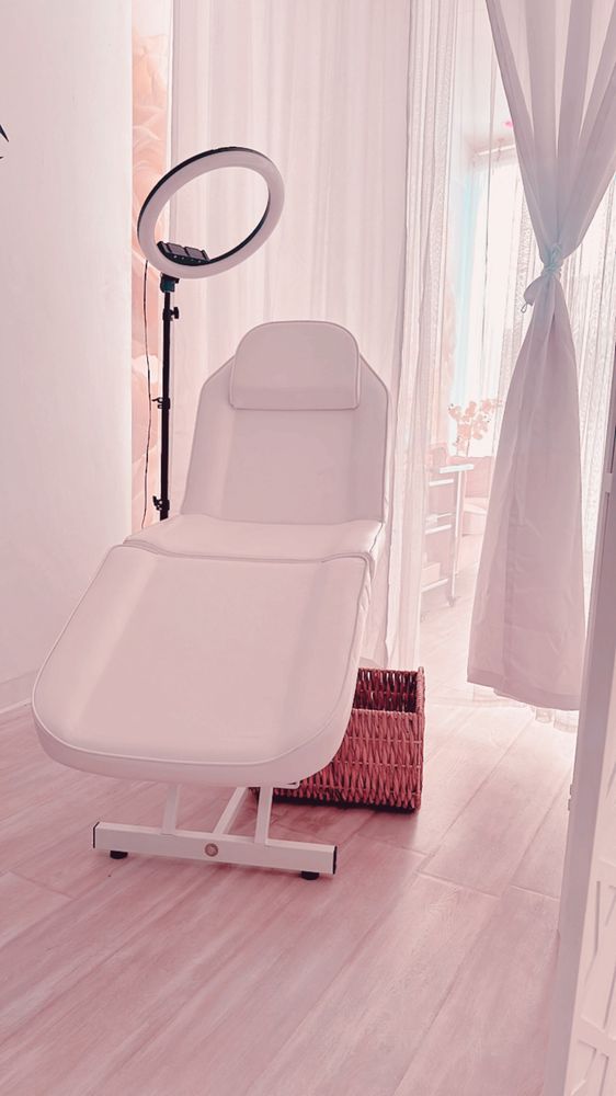 Dolledup by Maria Logo