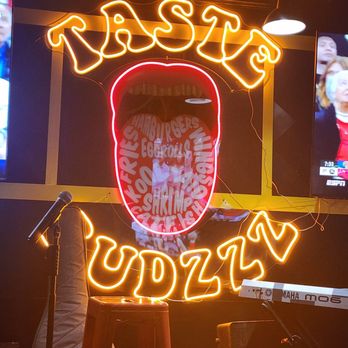 Taste Budzzz - Food Trucks Near Me - Houston, Texas Taste Budzzz - Food Trucks Near Me - Houston, Texas