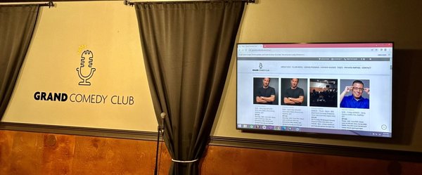 Grand Comedy Club & Pizzeria by null