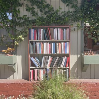 Bart's Books - Bookstores Near Me - Ojai, California