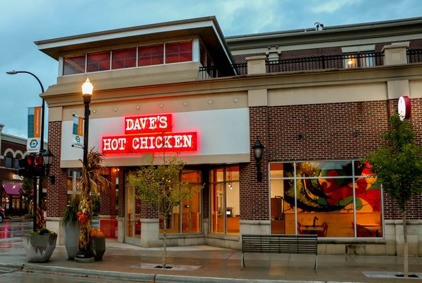 Dave's Hot Chicken by null