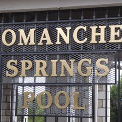 Comanche Swimming Pool - Entrance gate
