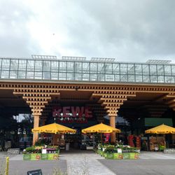 Rewe - Basilikum Farm auf dem Dach