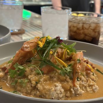Bunny's Buckets & Bubbles - Shrimp and grits to die for - Chicken Shop Near Me - Baltimore, Maryland Bunny's Buckets & Bubbles - Shrimp and grits to die for - Chicken Shop Near Me - Baltimore, Maryland