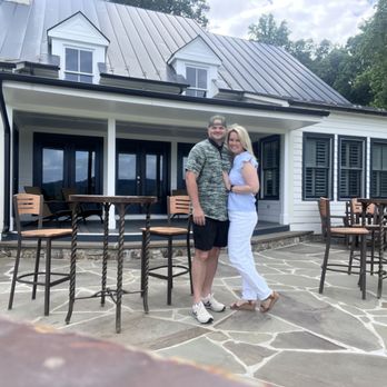 Barrel Oak Winery & Brewery - The Cottage - Wineries Near Me - Delaplane, Virginia Barrel Oak Winery & Brewery - The Cottage - Wineries Near Me - Delaplane, Virginia