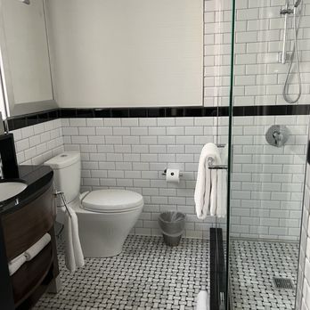 Archer Hotel New York - Bathroom - Hotels Near Me - New York, New York Archer Hotel New York - Bathroom - Hotels Near Me - New York, New York