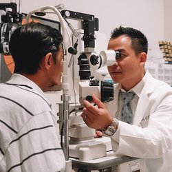 Dr. Phuong Le