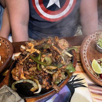 Los Molcajetes Del Valle - Fajitas Texans - Mexican Near Me - Naples, Florida Los Molcajetes Del Valle - Fajitas Texans - Mexican Near Me - Naples, Florida