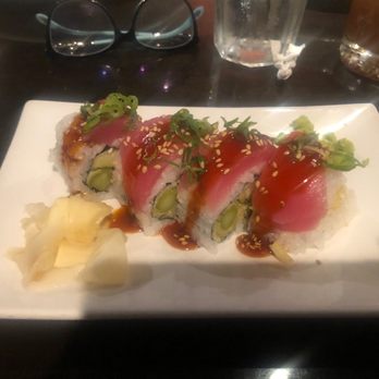 Shogun Restaurant - Red Dragon Roll - Sushi Bars Near Me - Pasadena, California