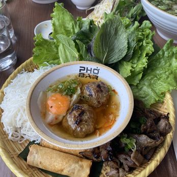 Pho Bar Vietnamese Kitchen - OBAMA & BOURDAIN NOODLE l Bun Cha Ha No - Cocktail Bars Near Me - Orlando, Florida Pho Bar Vietnamese Kitchen - OBAMA & BOURDAIN NOODLE l Bun Cha Ha No - Cocktail Bars Near Me - Orlando, Florida