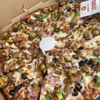 Pizza Twist - Combination medium - Pizza Near Me - Bakersfield, California Pizza Twist - Combination medium - Pizza Near Me - Bakersfield, California