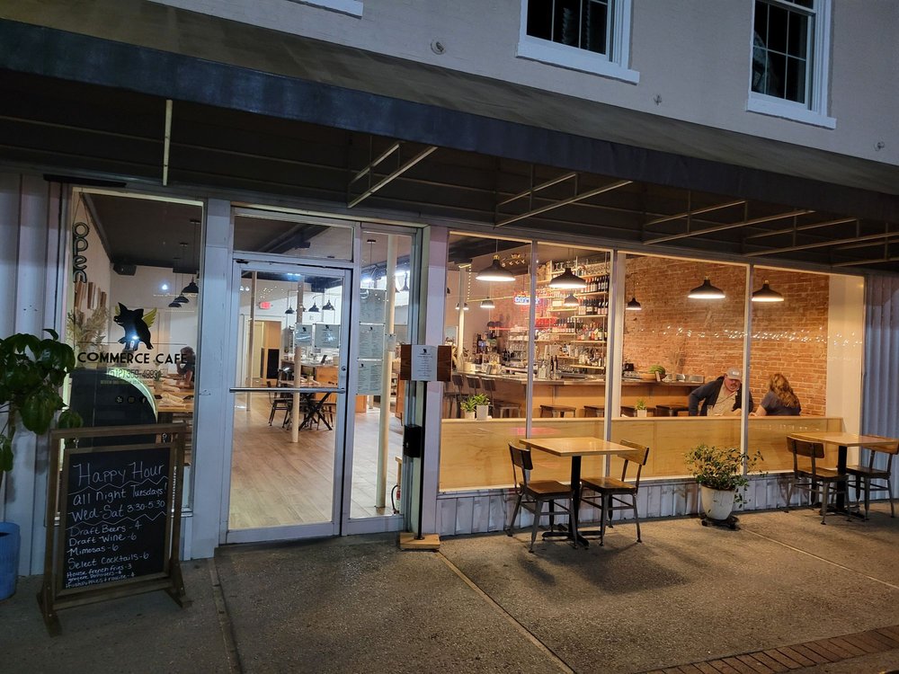 Commerce Cafe Logo