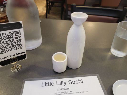 Little Lilly Sushi by null