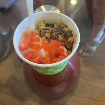 MoooBerry Frozen Yogurt - Ice Cream & Frozen Yogurt Near Me - Raynham, Massachusetts