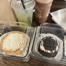Key lime tart, Oreo cheesecake Key lime tart, Oreo cheesecake