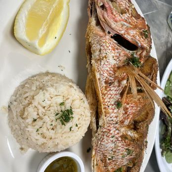 San Francisco Bay Restaurant - Deep Fried fish (snapper) - Seafood Near Me - Paradise, Nevada
