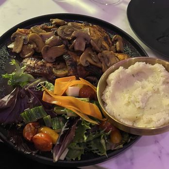Rosalia's Kitchen - Chicken Marsala with salad and mashed potatoes - Italian Near Me - Miramar, Florida Rosalia's Kitchen - Chicken Marsala with salad and mashed potatoes - Italian Near Me - Miramar, Florida