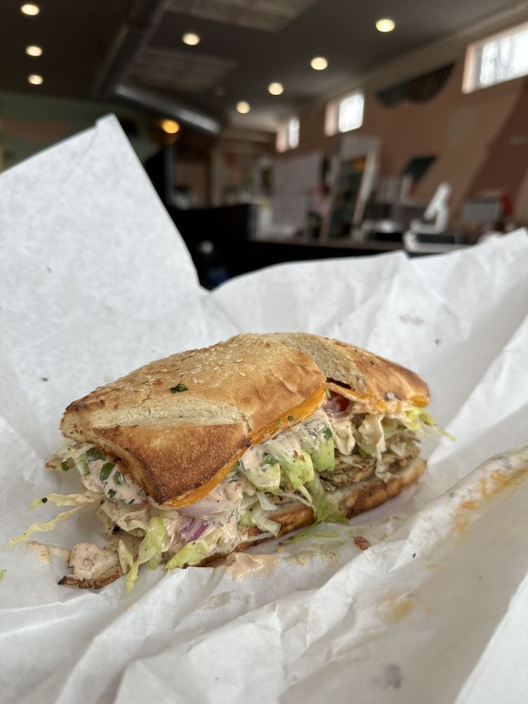 BABE’S CORNER 10 Photos 800 E Michigan Ave, Lansing, Michigan